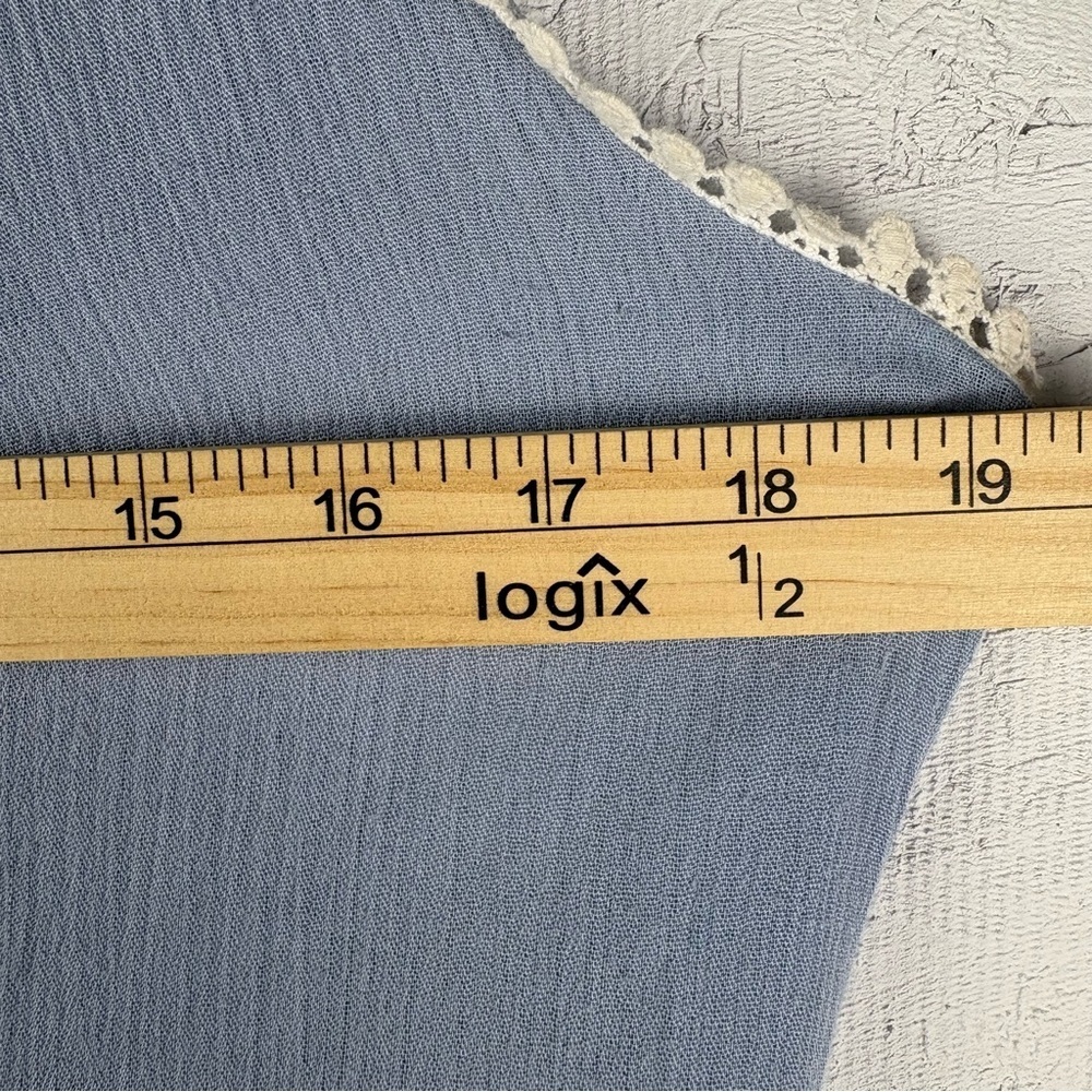 Blue Rain Women’s Mini Sleeveless Dress Blue and White Crocheted Lace Bodice L - Picture 3 of 6